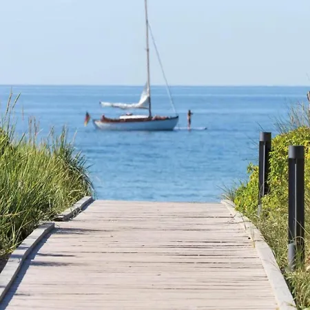 Garden-view In Am Salzhaff By The Sea * Pepelow
